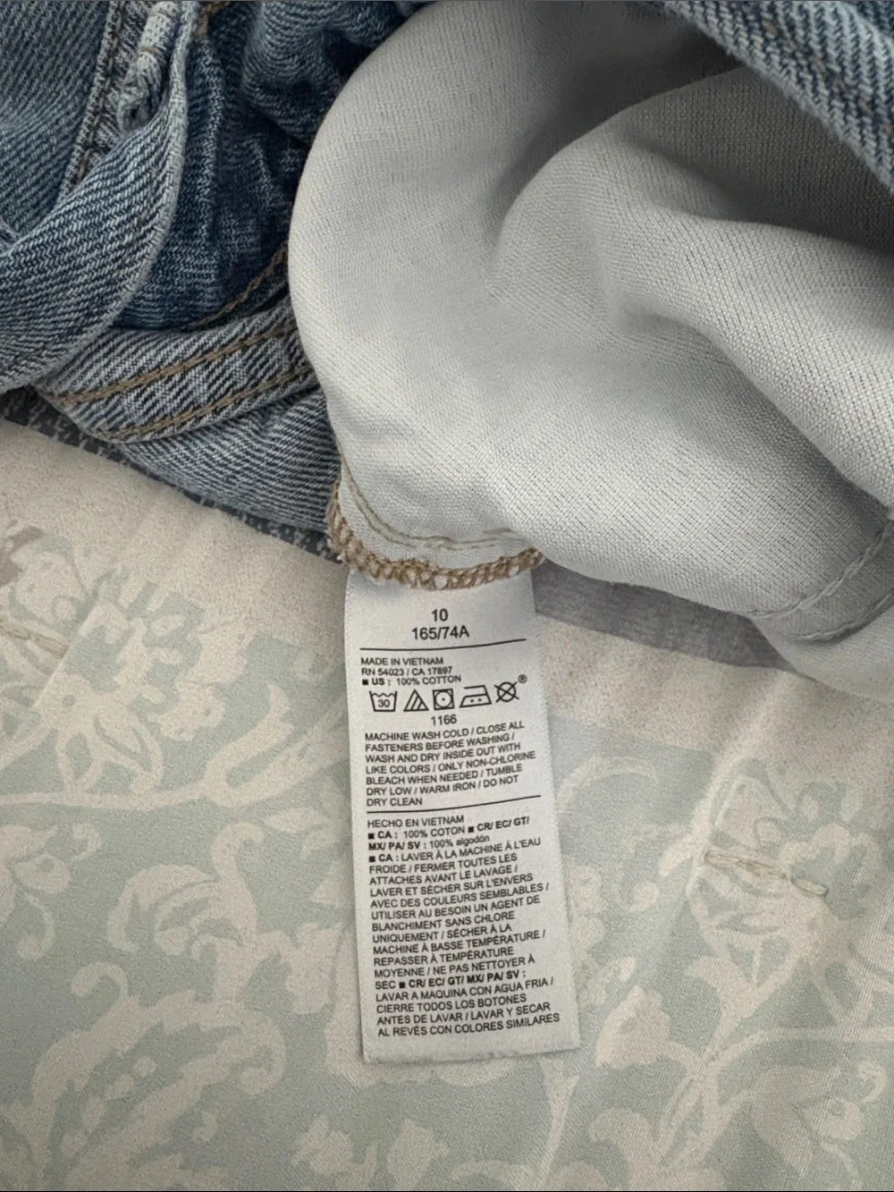 Old Navy Mid Rise Baggy Jorts Size 10